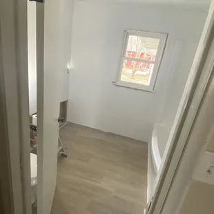 Waterproof vinyl plank flooring