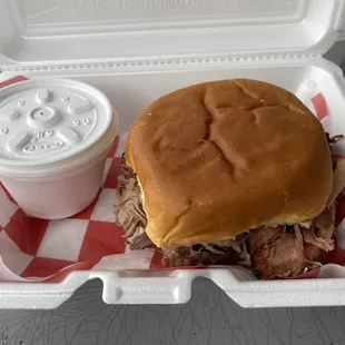 Pulled pork sandwich