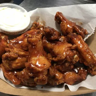 fried chicken, chicken wings, bbq wings, chicken wings and fried chicken, fried chicken wings, chicken, poultry, food, bbq chicken