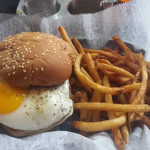 Sunny side burger