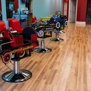Theme cars and regular salon chairs for adults