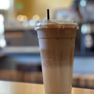 iced caramel latte (large!)