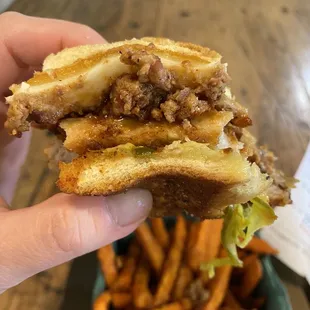 Pigwich - chicken party and pulled pork