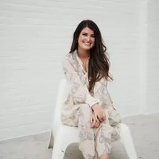 Lindsey H.