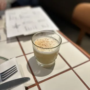 Smoke Show (Mezcal, Cynar, Green Chartreuse, lemon, egg white, cinnamon)