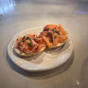 Bagel and lox
