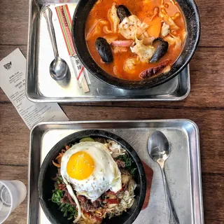 Jjampong - Spicy Seafood Noodle Soup