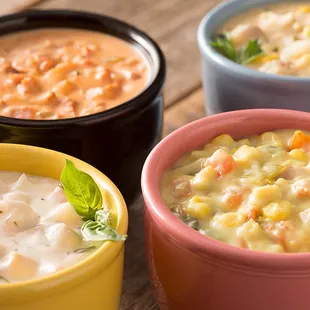 Make it a sampler! Take your pick of four 5 oz. cups of any chowder.