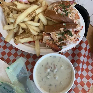 Maine-Style Lobster Roll