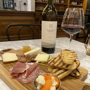 Pike Street Wine House