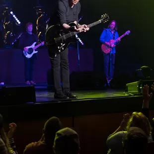 George Thorogood - April 30, 2019