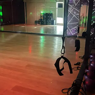 "Reformer" style, functional Pilates suspension bands for a strength based Pilates class