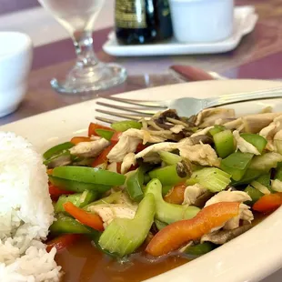 Ginger chicken lunch