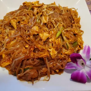 Pad Thai with Chicken