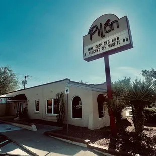 a view of the front of a restaurant