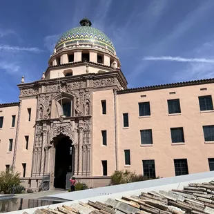 Take In The Sights. It's $0 To Walk The Grounds