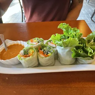Shrimp spring rolls