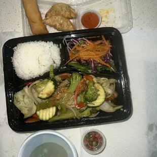 Spicy Basil Chili Stir-Fry Lunch Special - veggie