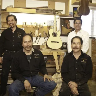 Pimentel Guitar Makers