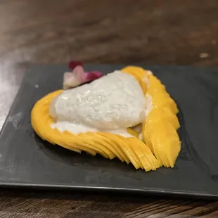 Sweet Rice With Mango