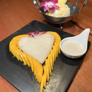 Mango sticky rice
