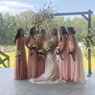 Enjoy having your ceremony under the Pavilion at Pin Oak Farms Wedding Venue in Somerville Tennessee 38068.