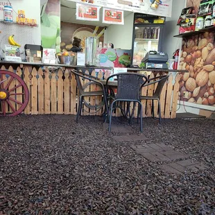 Love the floor covered in bark.