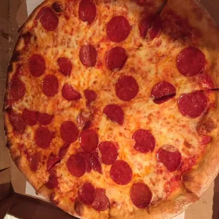 Pepperoni pizza