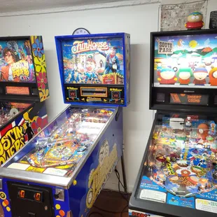 Current pinball machines to play!