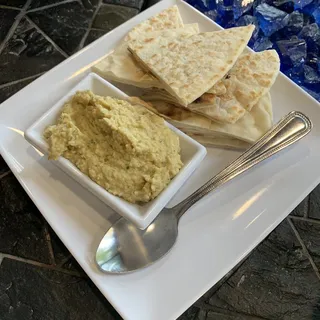 Hummus & Pita