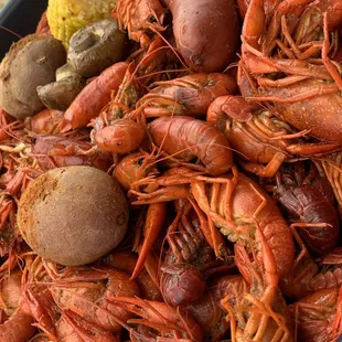  a bowl of craws and potatoes