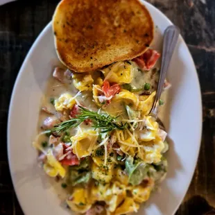Delish pasta carbonara