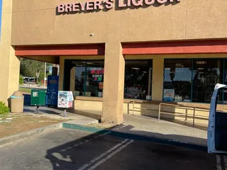 Breyer's Liquor Store