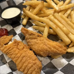 Chicken Tenders Kids Meal