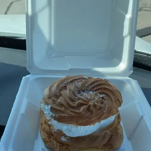 Cream puff