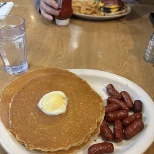 Pancakes and smoky links