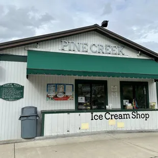 Pine Creek Ice Cream Shop