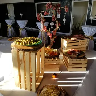 Charcuterie Station w/
 Grape Tree
