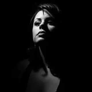 Diana V.