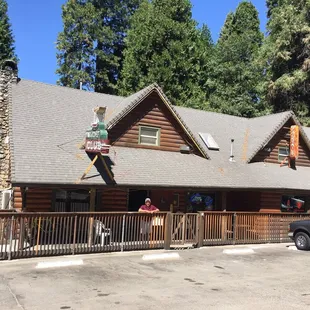 Pine Lodge Club