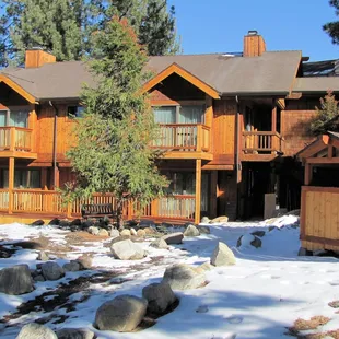 Pine Mountain Inn in