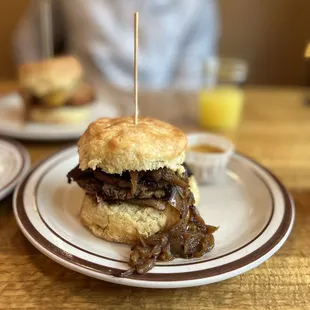 Brisket biscuit with mustard aïoli
