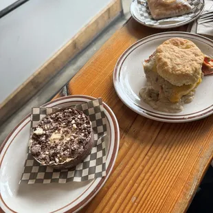Chocolate Peanut Butter Mini Pie, Veggie Reggie &amp; Lemon Ricotta &amp; Rhubarb Poptart