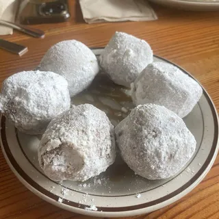 Biscuit Beignets