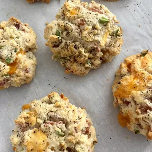 Bacon cheddar scones