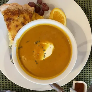 Vegetable Quiche Du Jour with apple/ pumpkin/ curry soup