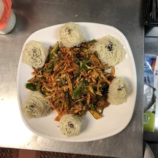 Seasoned sea snail with extra noodle