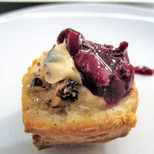 Black Pepper Pan Au Lait