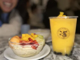 Golden Island Cafe