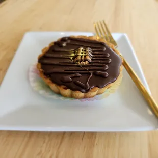 Chocolate caramel pie